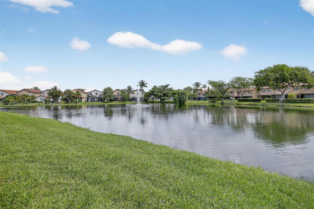 311 Lakeside Ct 238, Sunrise, Florida 33326