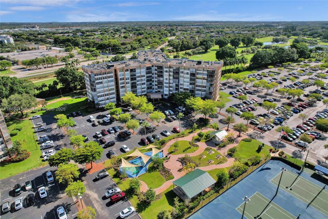 1100 Saint Charles Pl 703, Pembroke Pines, フロリダ 33026, アメリカ合衆国