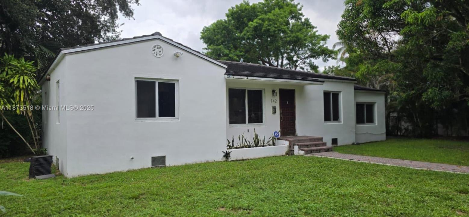 142 NW 98th St, Miami Shores, 佛罗里达州 33150, 美国