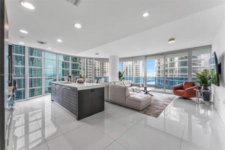 200 Biscayne Boulevard Way 3601, Miami, Florida 33131, USA