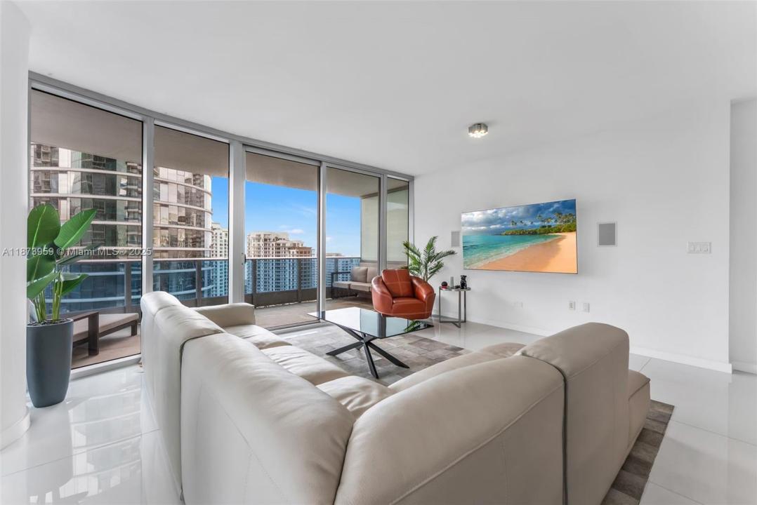 200 Biscayne Boulevard Way 3601, Miami, Florida 33131
