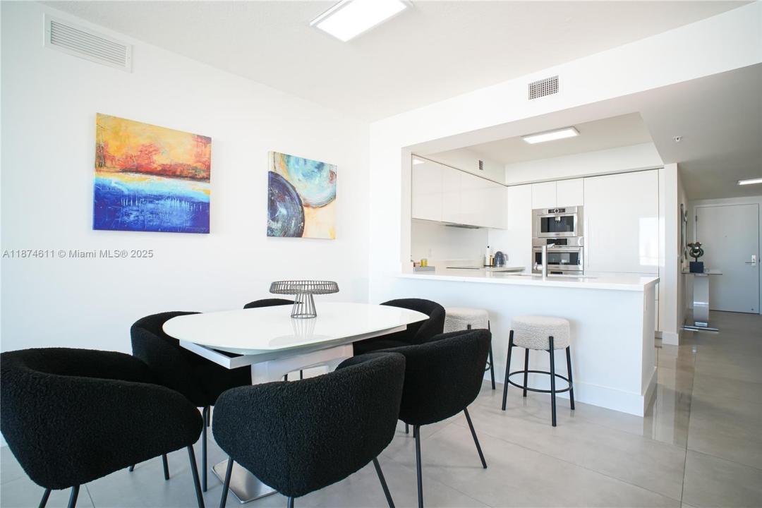 300 Sunny Isles Blvd 4-1603, Sunny Isles Beach, Флорида 33160, Соединенные Штаты
