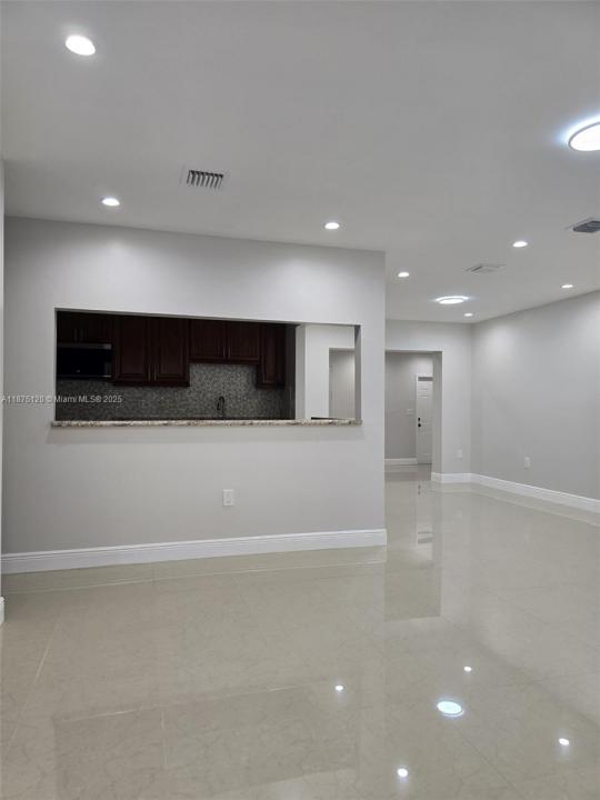 780 W 74th Pl, Hialeah, Florida 33014