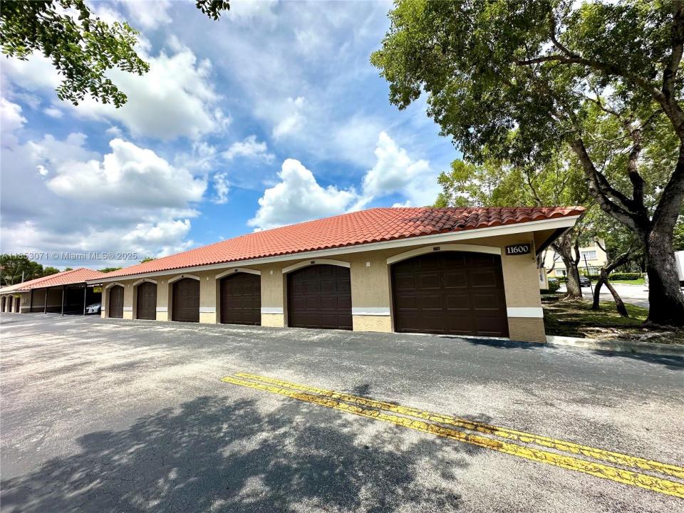 231 SW 116th Ave 19108, Pembroke Pines, Floride 33025, États-Unis