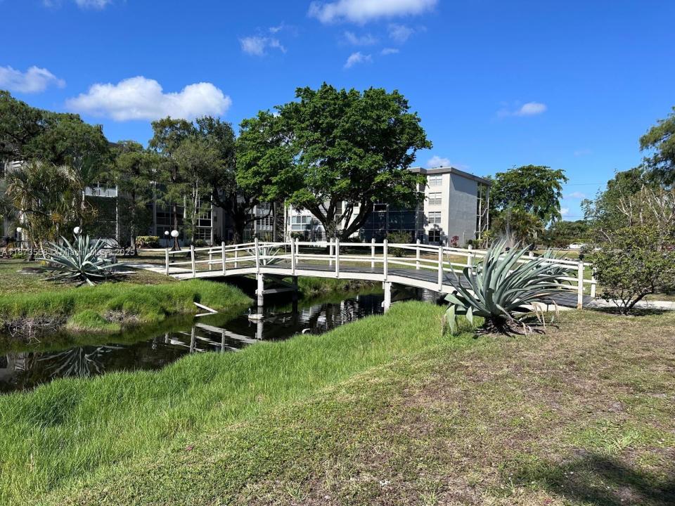 4850 NW 29th Ct 130, Lauderdale Lakes, Flórida 33313, Estados Unidos