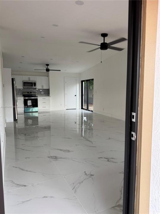 20819 NW 41st Ave Rd, Miami Gardens, Florida 33055