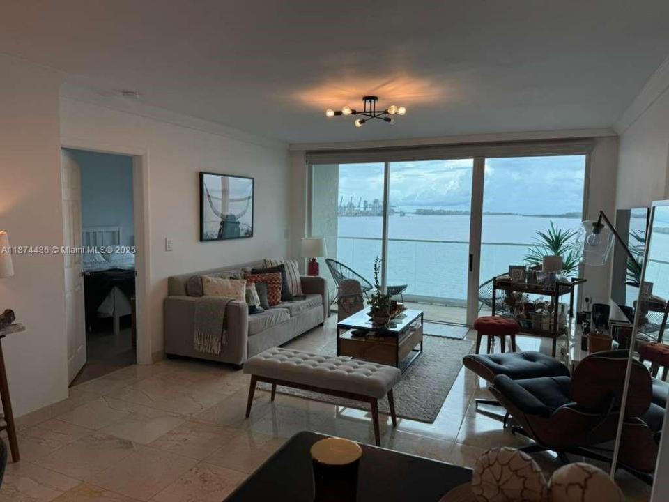 800 Claughton Island Dr 1003, Miami, Flórida 33131, Estados Unidos