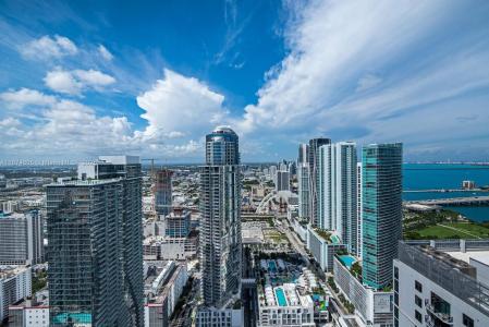 159 NE 6th St 5101, Miami, Florida 33132, USA