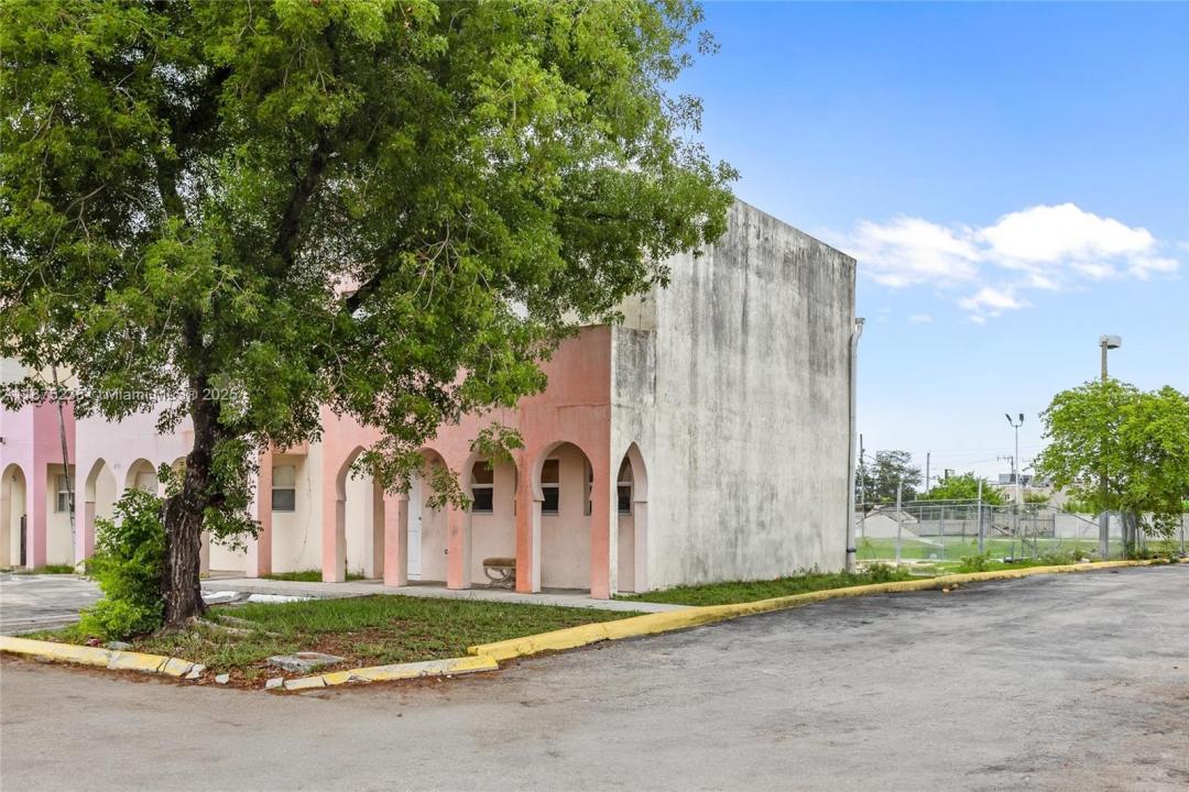 2756 NW 131st St 2756, Opa-Locka, فلوريدا 33054, الولايات المتحدة