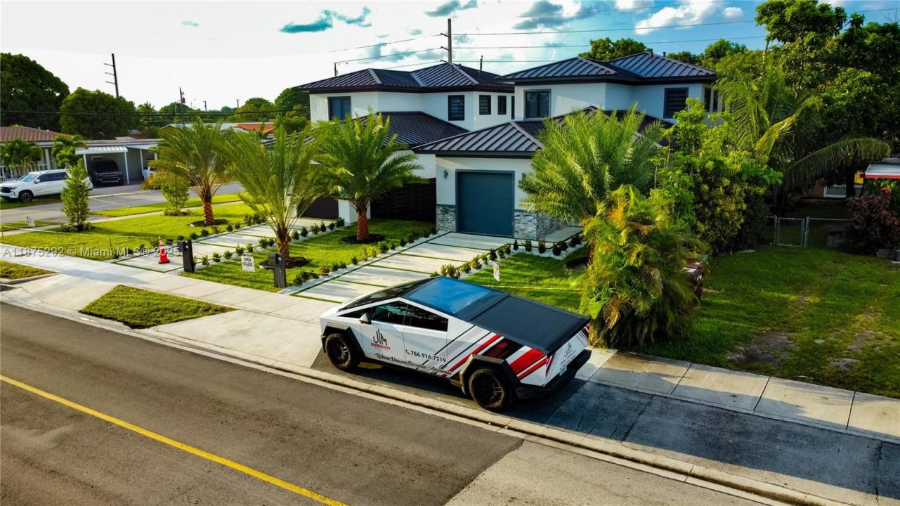 707 E 32 St, Hialeah, Florida 33013, Estados Unidos