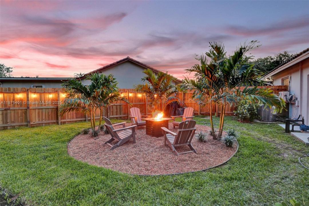 1960 SW 51st Ter, Plantation, Florida 33317, USA