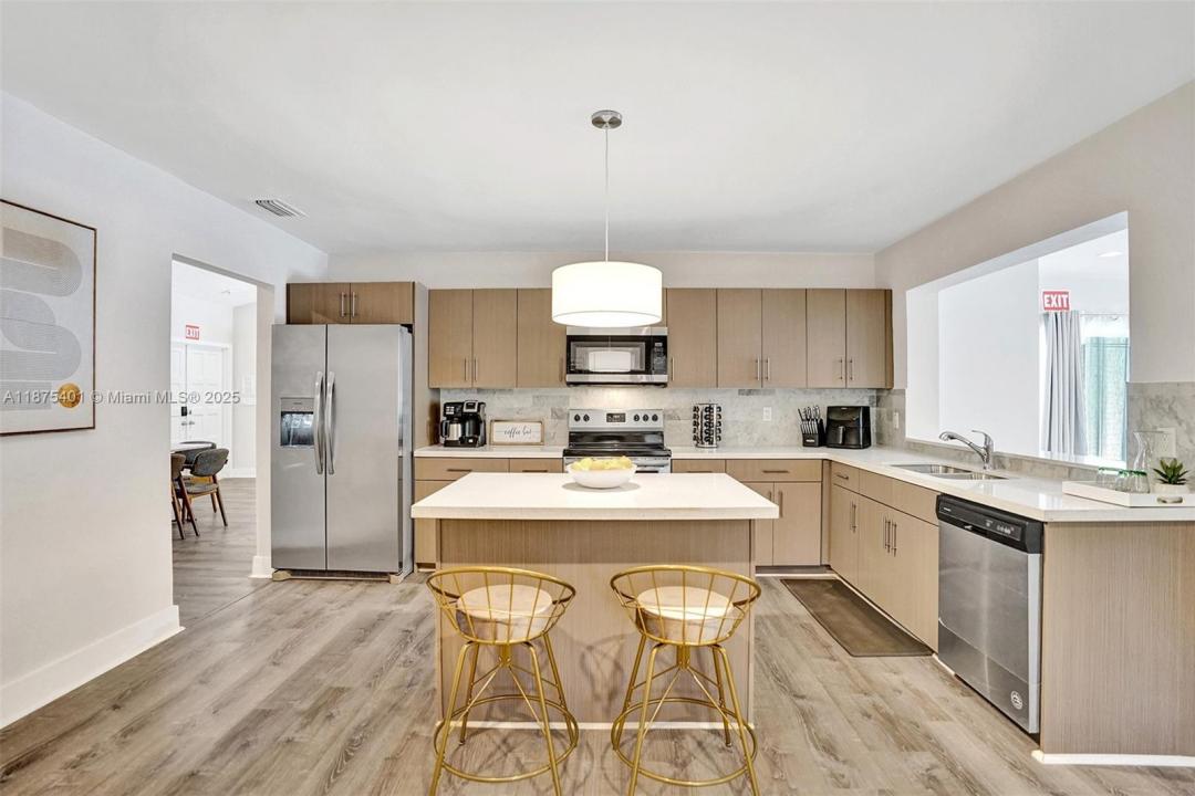 1960 SW 51st Ter, Plantation, Florida 33317, USA