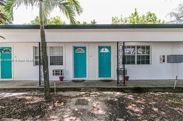 1717 NE 12th St, Fort Lauderdale, Florida 33304