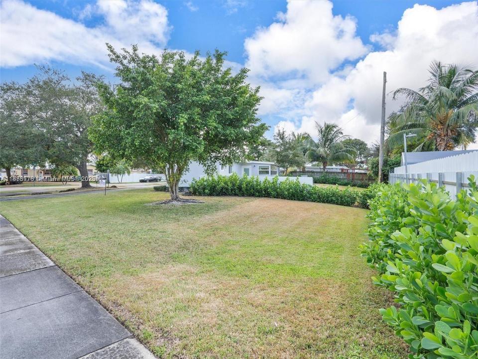17320 NW 80th Ave, Hialeah, 플로리다 33015, 미국