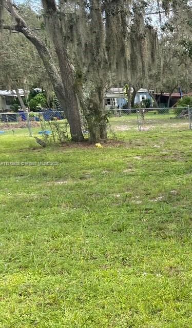 6005 Lake Front Dr, Sebring, Florida 33876