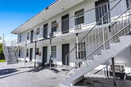 1245 NW 60th St 4, Miami, Florida 33142, USA