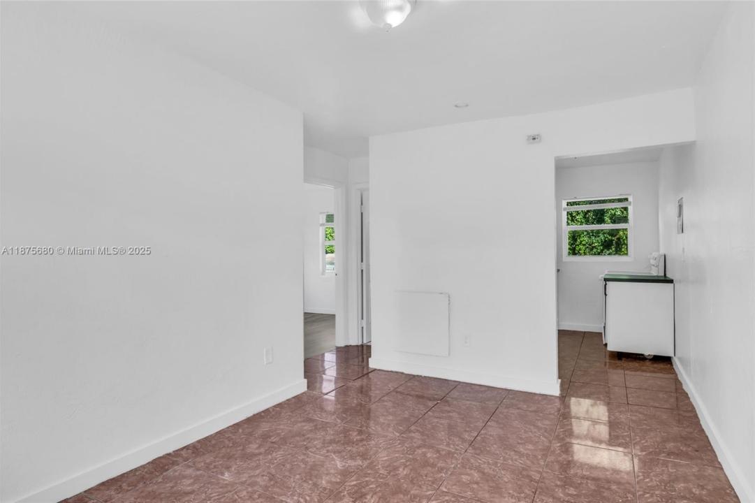 1245 NW 60th St 4, Miami, 플로리다 33142, 미국