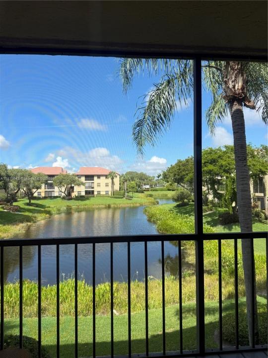 5147 Europa Dr N, Boynton Beach, Florida 33437, USA