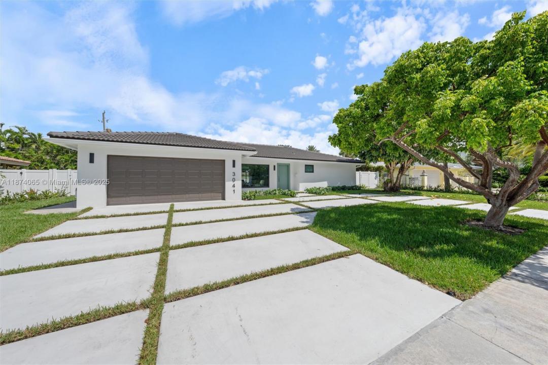 3041 NE 45th St, Lighthouse Point, Flórida 33064, Estados Unidos