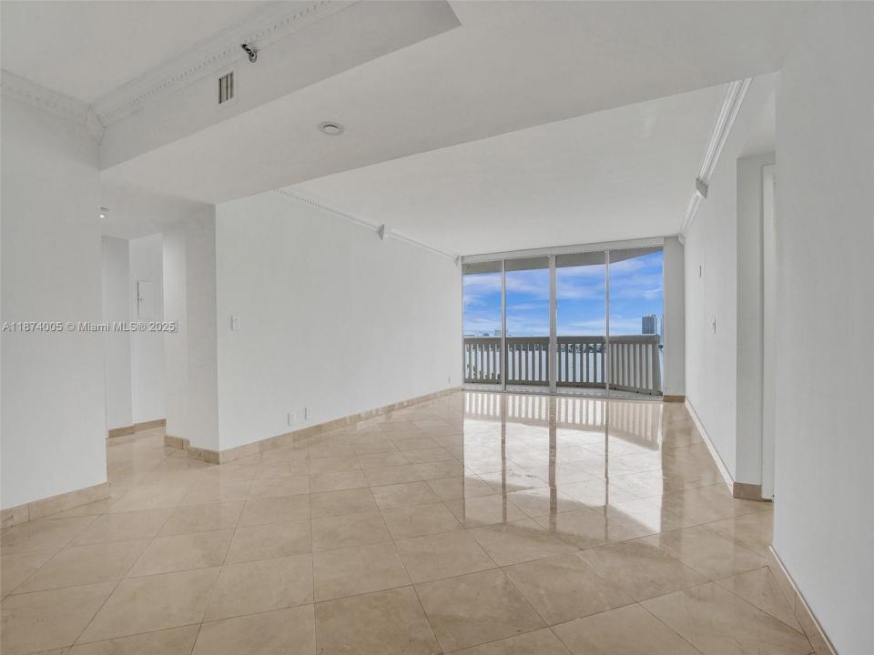 1000 W Island Blvd 1612, Aventura, 플로리다 33160, 미국