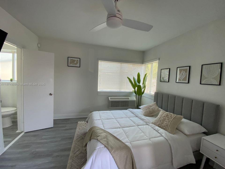 7325 Carlyle Ave 12A, Miami Beach, Florida 33141