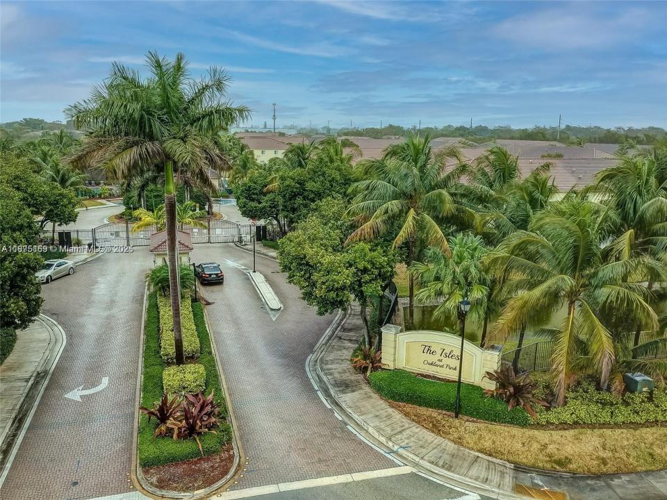 3237 NW 32nd Ter, Oakland Park, フロリダ 33309, アメリカ合衆国