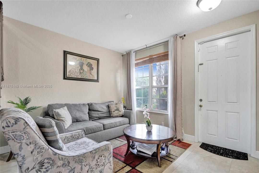 3237 NW 32nd Ter, Oakland Park, フロリダ 33309, アメリカ合衆国