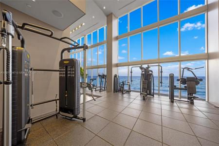 1800 S Ocean Dr 3607, Hallandale Beach, Florida 33009, USA