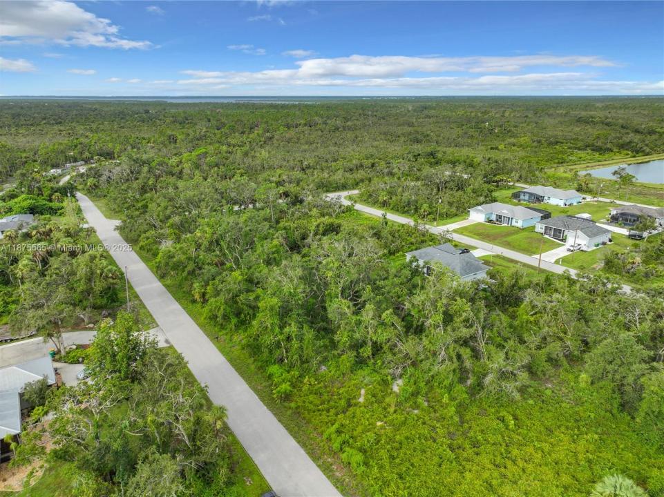 2213 Tea St, Port Charlotte, Флорида 33948, Соединенные Штаты