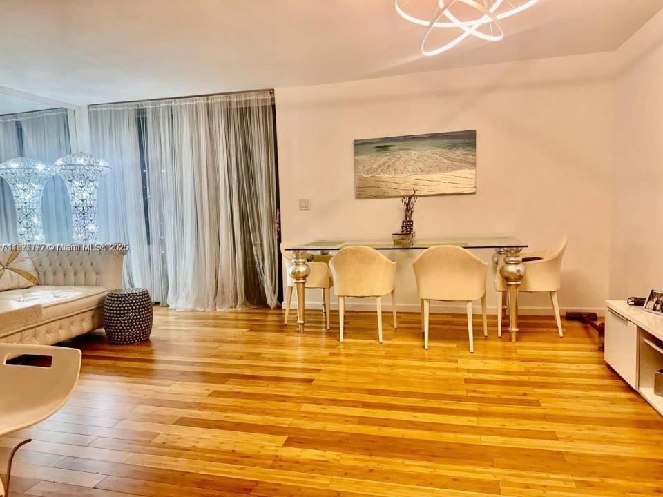 1001 Three Islands Blvd 31, Hallandale Beach, Florida 33009, Estados Unidos