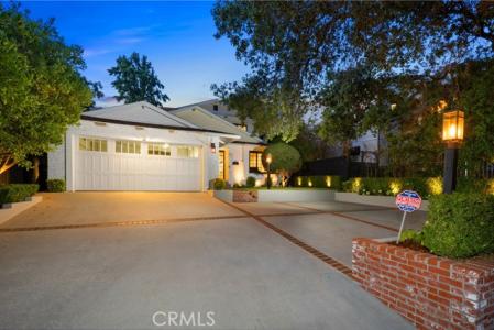 W Grandview Avenue, Sierra Madre, California 91024