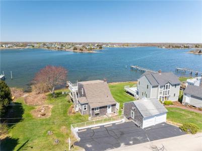 31 East Pond Road, Narragansett, RI 02882, USA