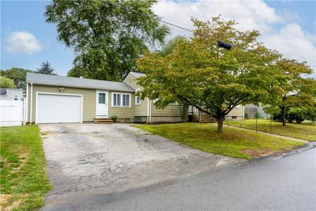 77 Adrian Street, Warwick, Rhode Island 02886, USA