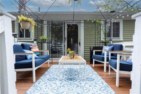 77 Adrian Street, Warwick, Rhode Island 02886, USA