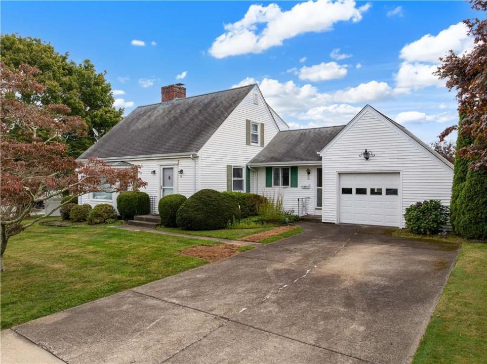 36 Willow Avenue, Middletown, Rhode Island 02842, HOA KỲ