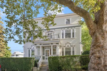 20 Berkeley Avenue 2, Newport, RI 02840, USA