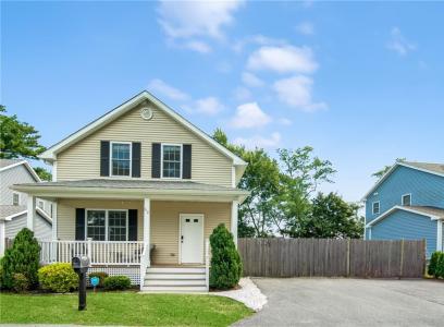 52 Benefit Street, Warwick, RI 02886, USA