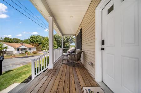 52 Benefit Street, Warwick, רוד איילנד 02886, ארצות הברית של אמריקה