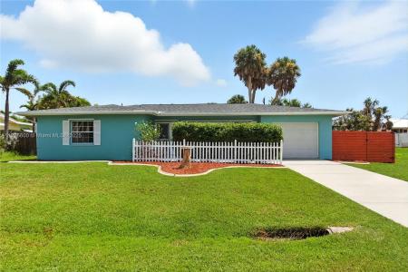 3030 Palm Drive, Punta Gorda, Florida 33950, USA