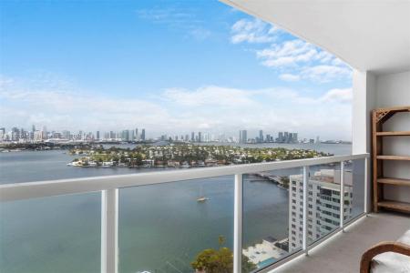 9 Island Ave 2304, Miami Beach, Florida 33139, USA