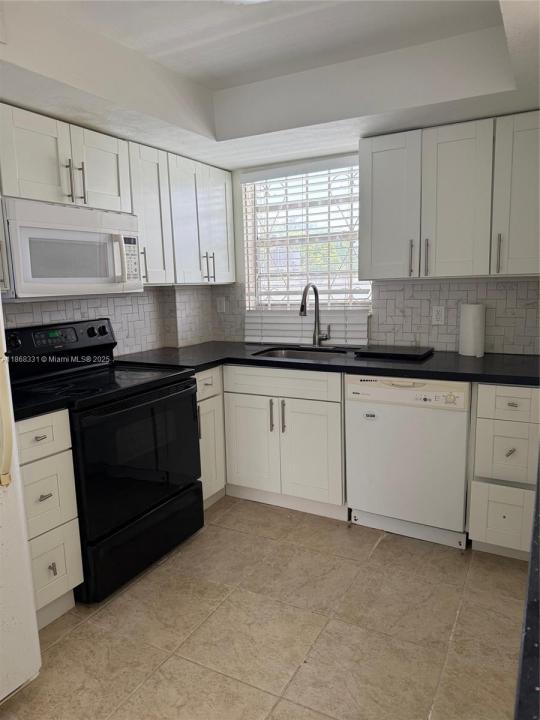 910 Michigan Ave 305, Miami Beach, Flórida 33139, Estados Unidos