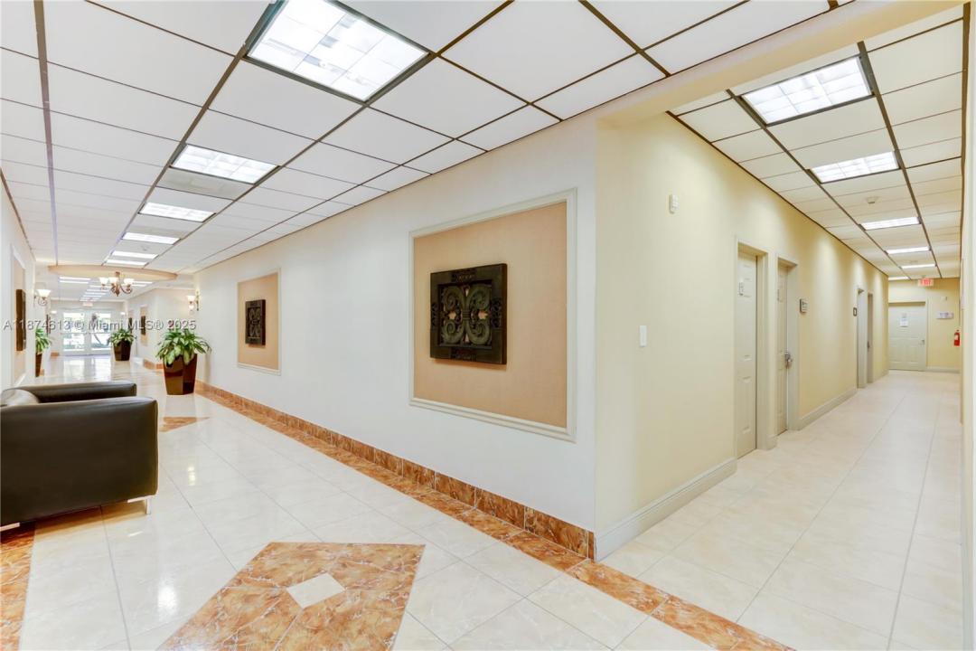 12150 SW 128th Ct 207, Miami, 佛羅里達州 33186, 美國