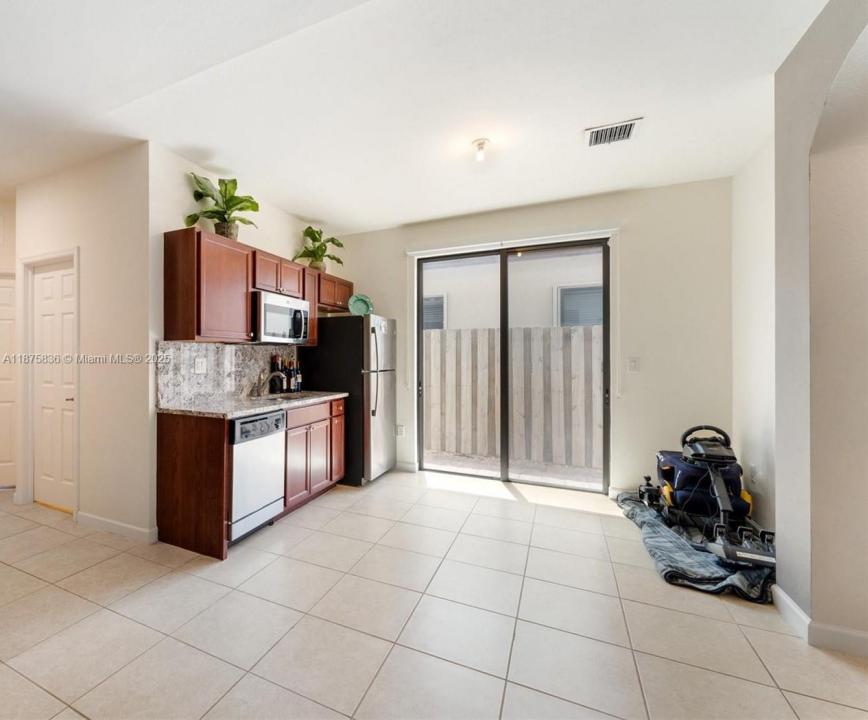 185 SE 34th PLACE 185B, Homestead, Florida 33033