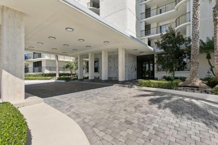400 Beach Road 903, Tequesta Towers, Tequesta, Florida 33469