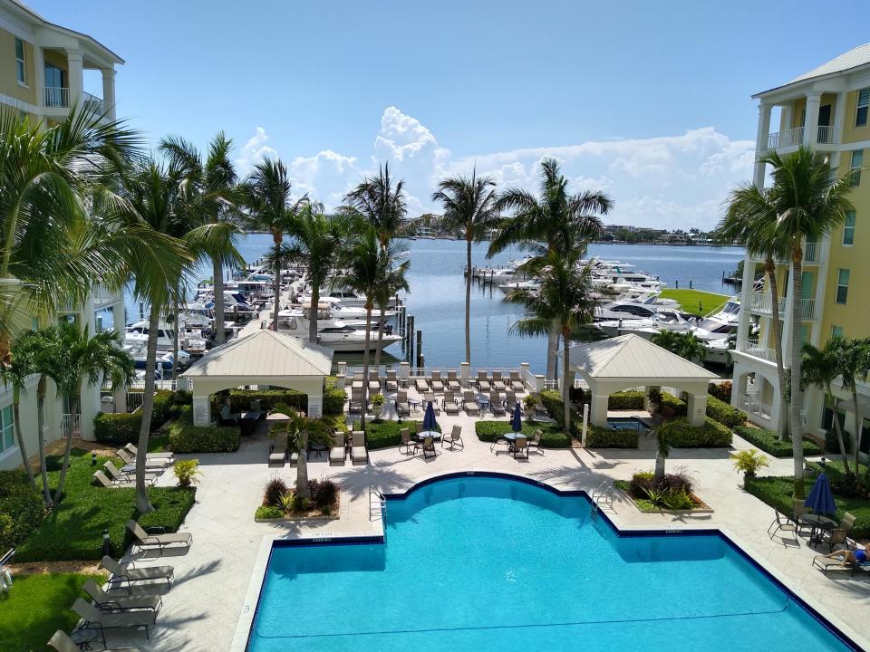 806 E Windward Way 410, Lantana, Florida 33462