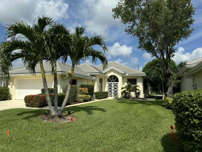 4957 SE Heartleaf Terrace, Hobe Sound, Florida 33455