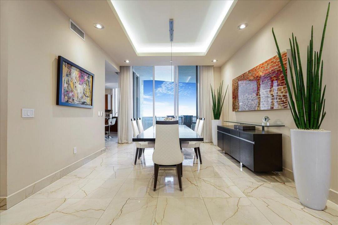 15901 Collins Avenue 3804, Sunny Isles Beach, Florida 33160