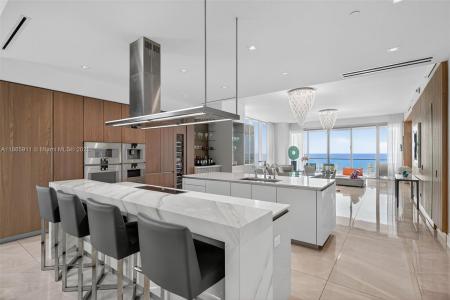 18501 Collins Ave 501, Sunny Isles Beach, Florida 33160, USA
