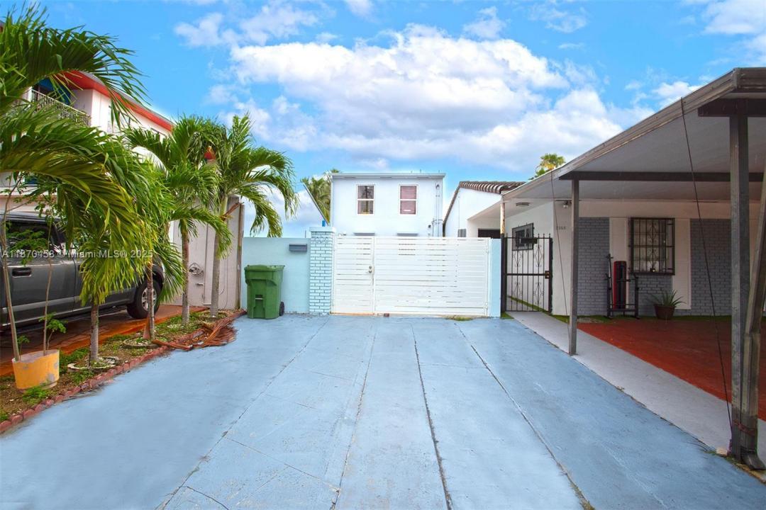 7000 W 15th Ct, Hialeah, Florida 33014