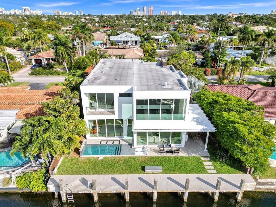 2217 NE 17th Ter, Wilton Manors, Flórida 33305, Estados Unidos